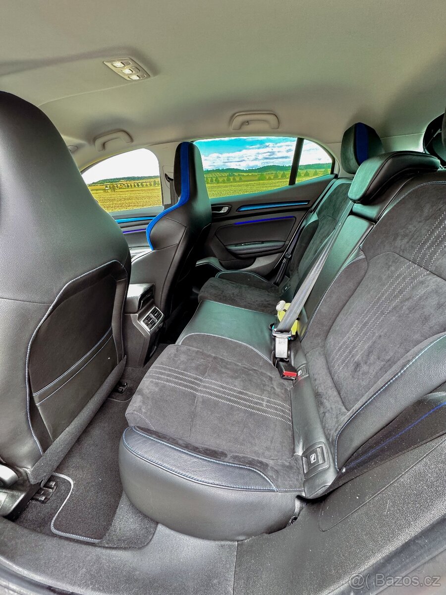 Renault Megane IV GT, 151 kw, automat, 4control - 4