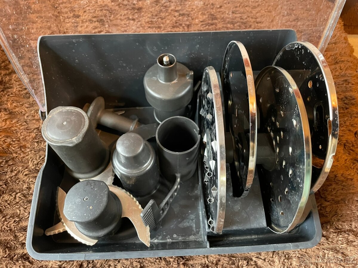 Kuchyňský robot Magimix 4200XL - 4