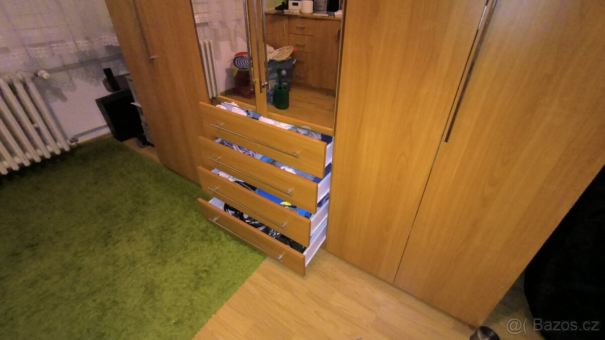 Velká 3dílná skříň dekor dřeva (buk) - 4