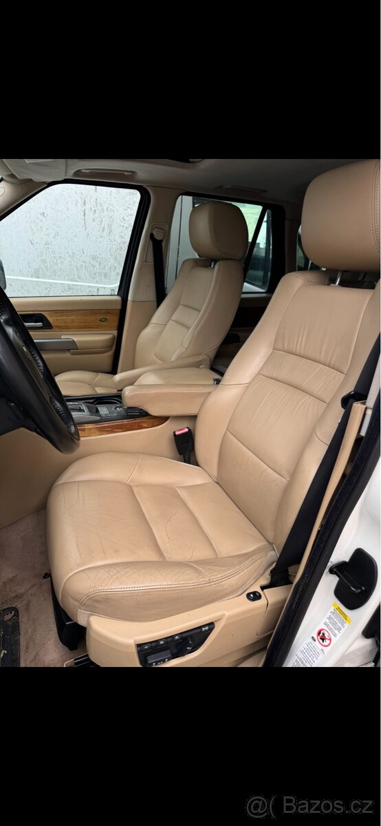 Range Rover Sport 4.4 benzin