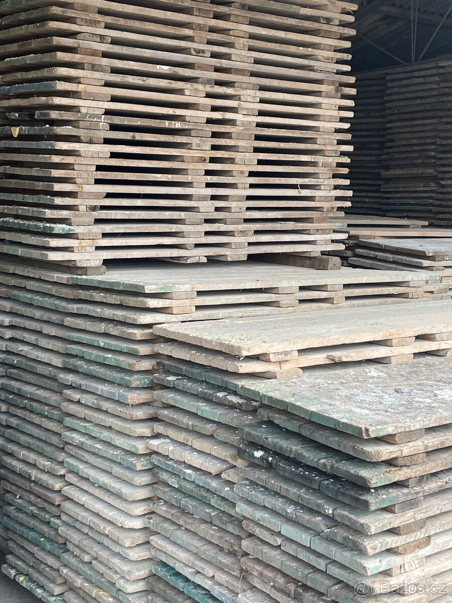 Použité trubkové lešení - 4