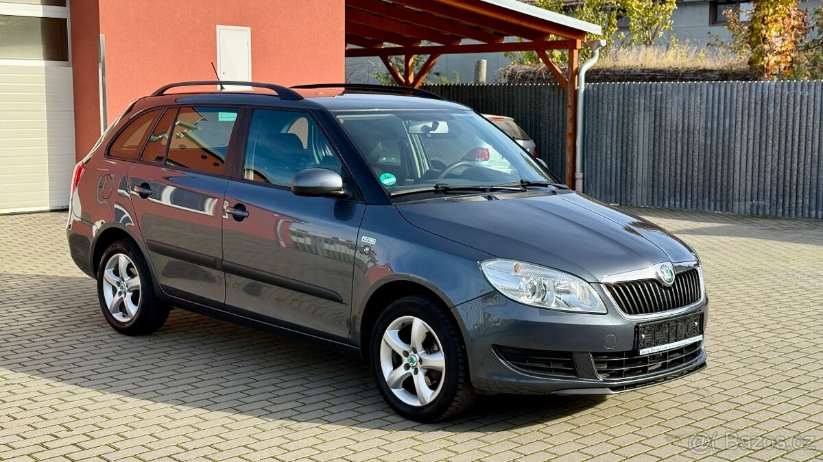 Škoda Fabia 2 //1.4//16V//63kW//FAMILY//TOP//SERVIS//1.MAJ// - 4