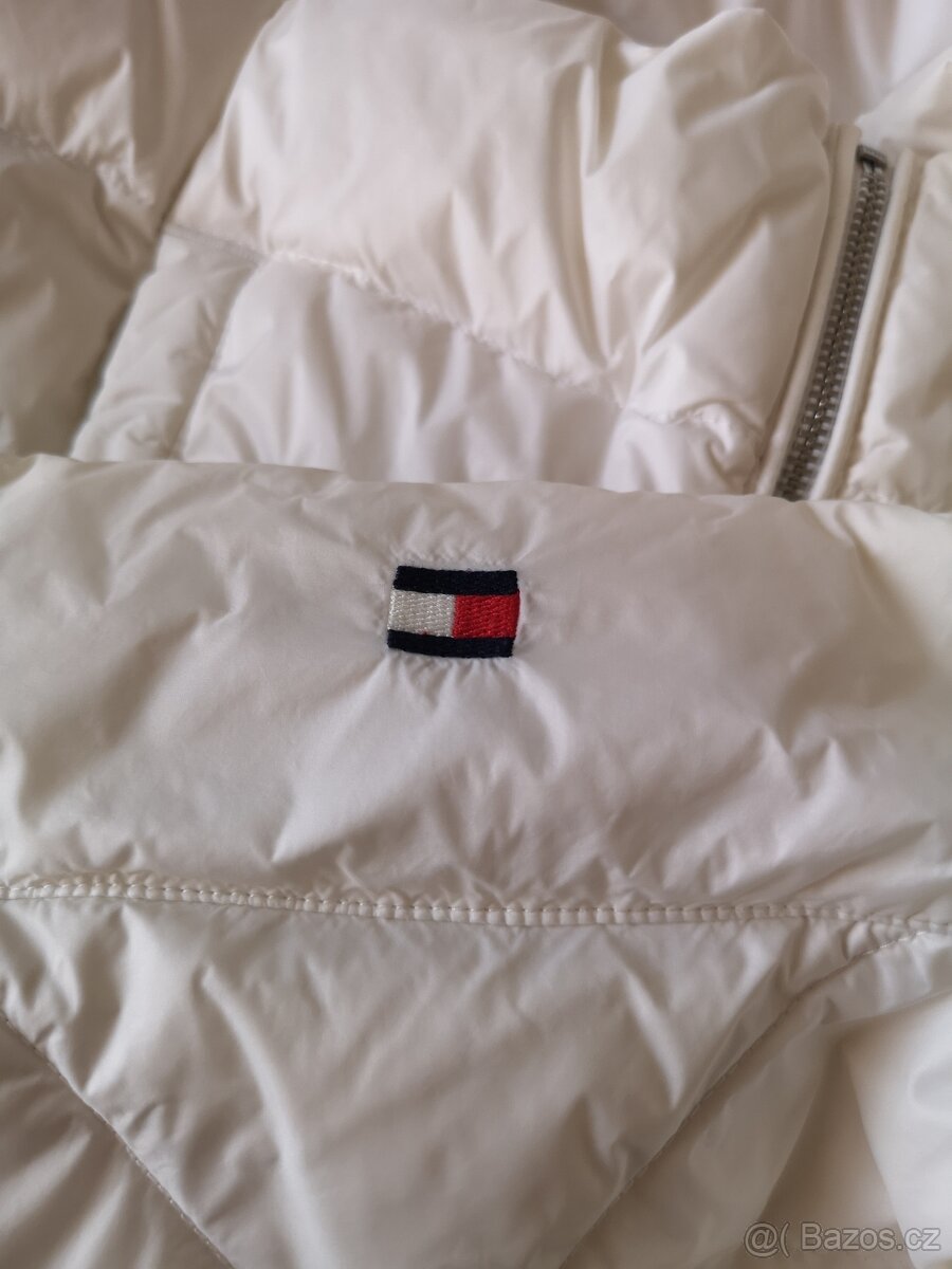 bílá bunda Tommy Hilfiger vel.S-M - 4