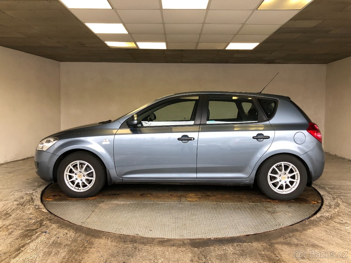 KIA CEED 1.4 16V - 4