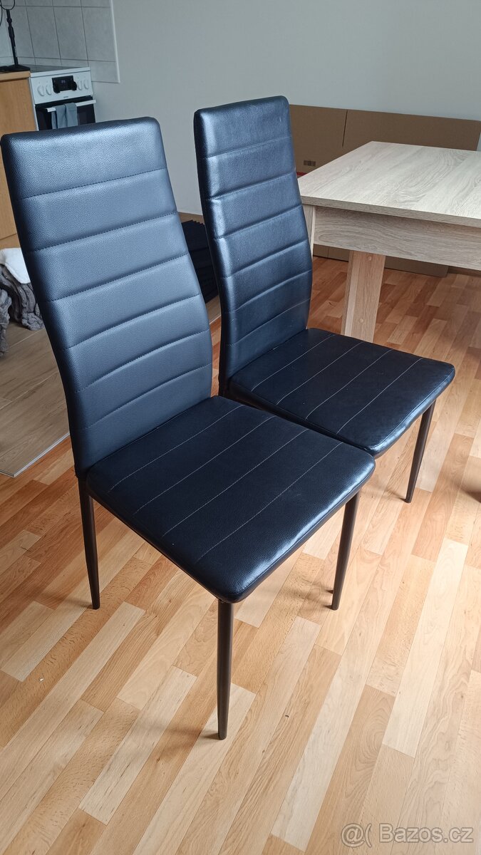 Stůl a židle - 4