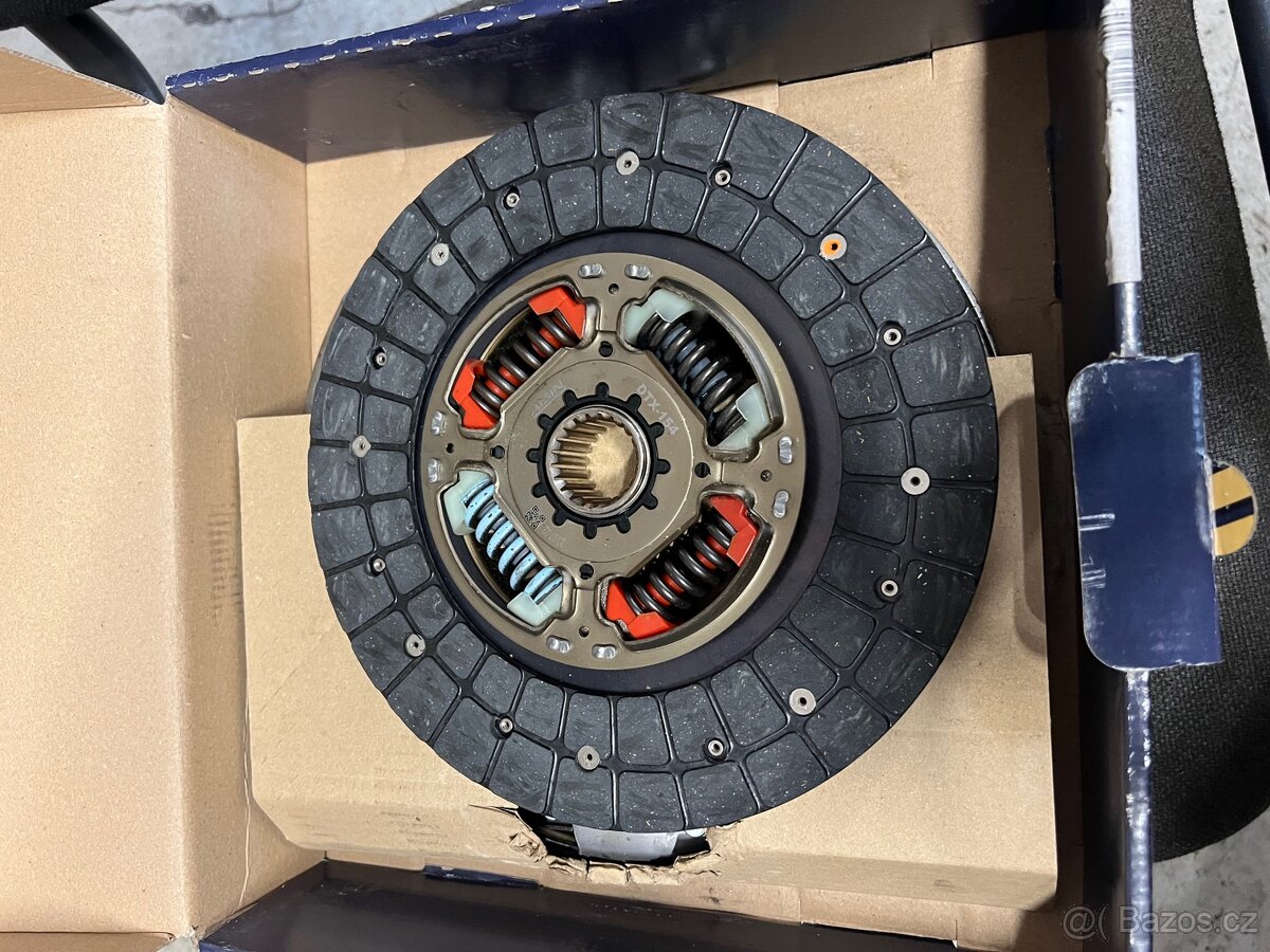 Spojková sada KT-261C - 4