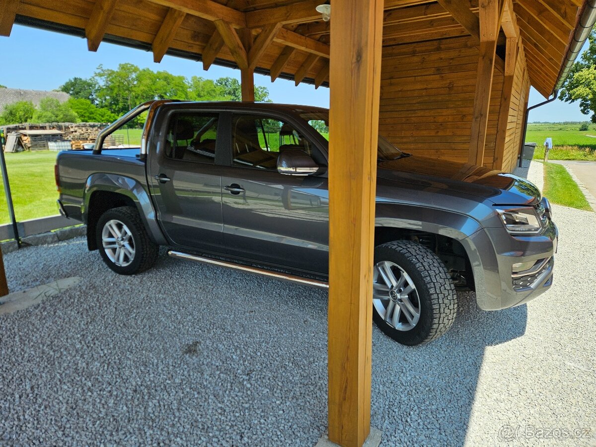 VW Amarok 3,0 V6 TDI 4Motion 8AUT HighLine