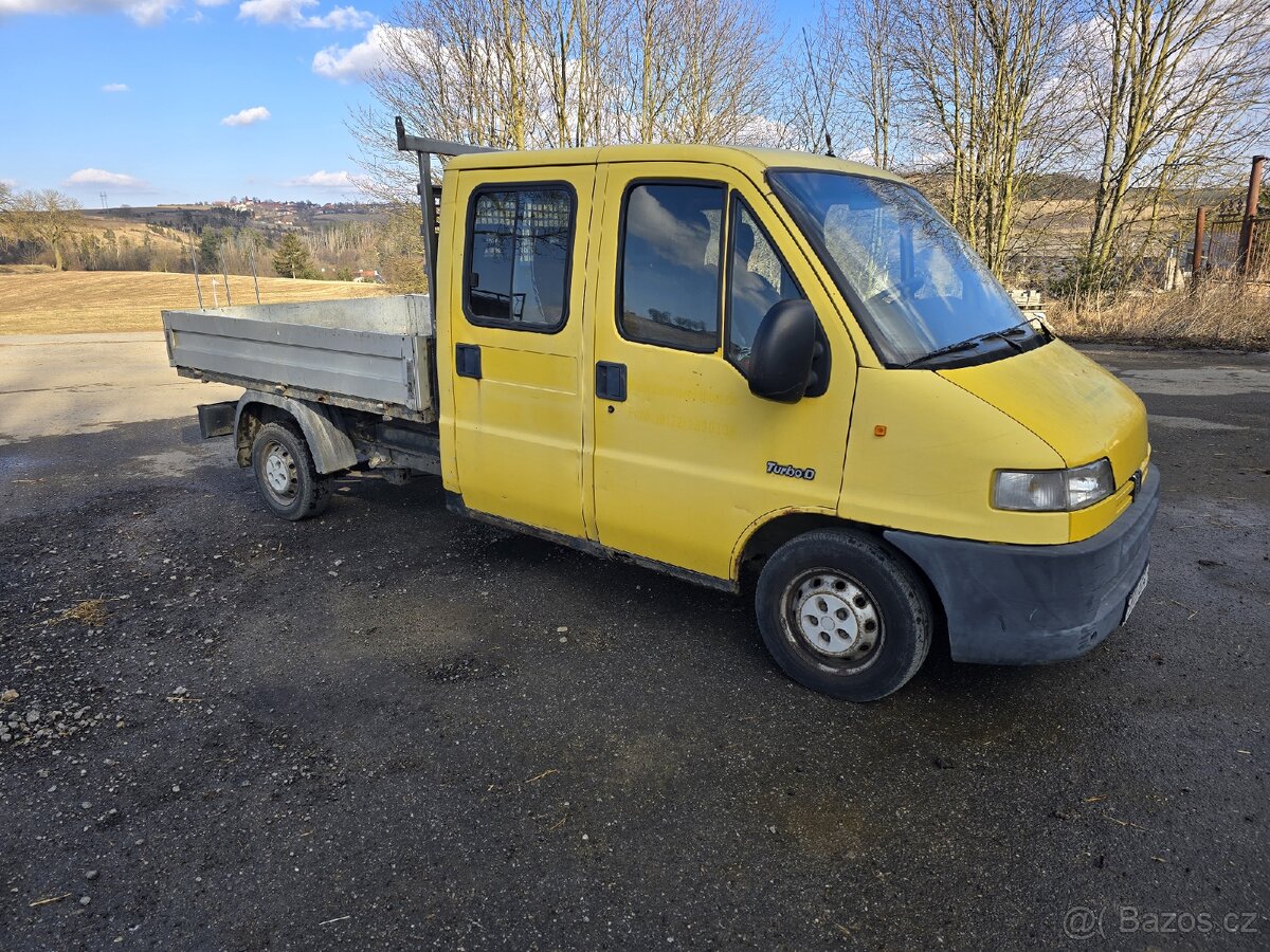 Prodám náhradní díly boxer 2.5 tdi - 4