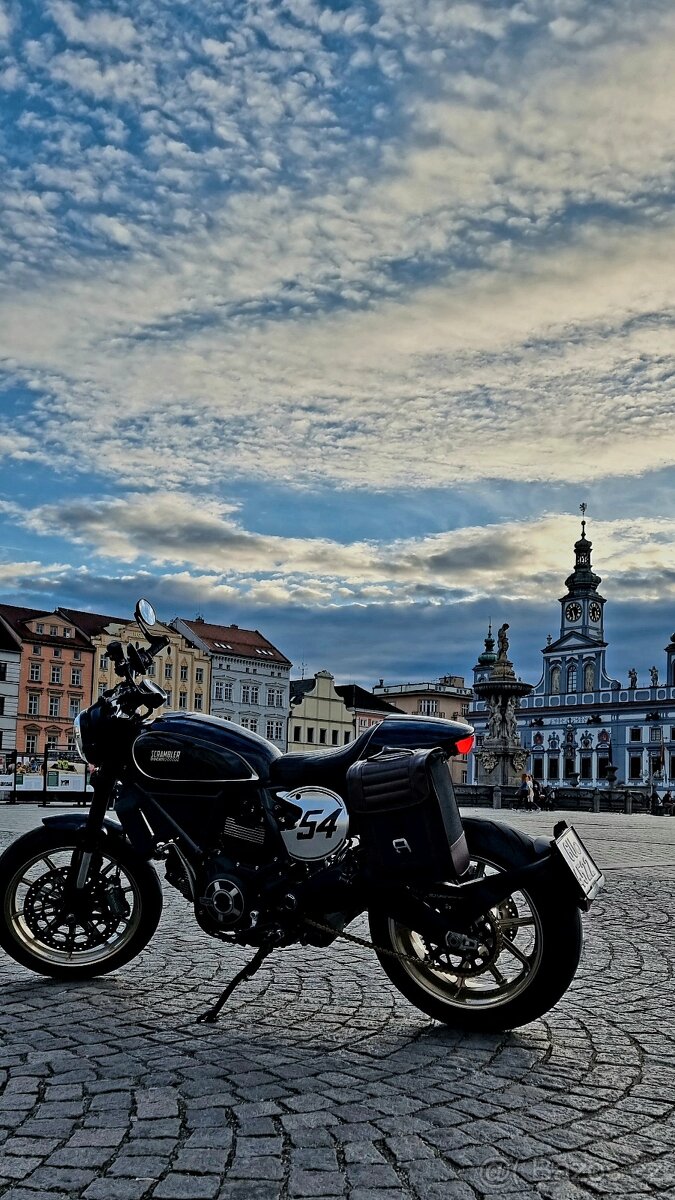 Ducati Scrambler Cafe Racer - 4