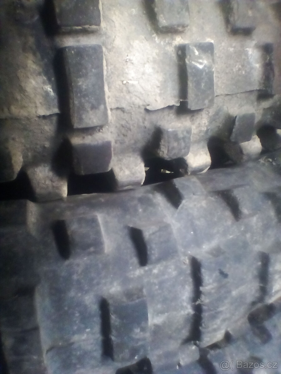 18+21 drapáky 60 Kč/kus