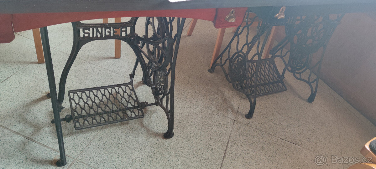Stoly ze šicích strojů - 4