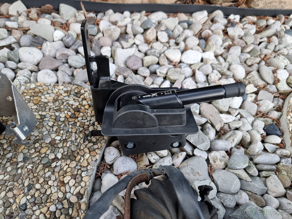 Tažné zařízení Mercedes E s211 originál - 4