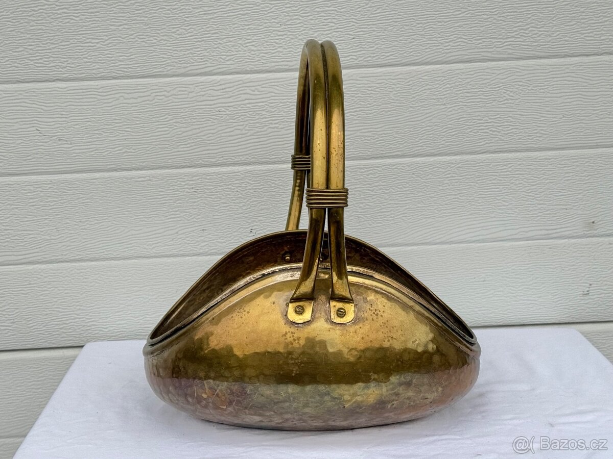 Starožitný stojan na třísky ke krbu kamnům mosaz - 4