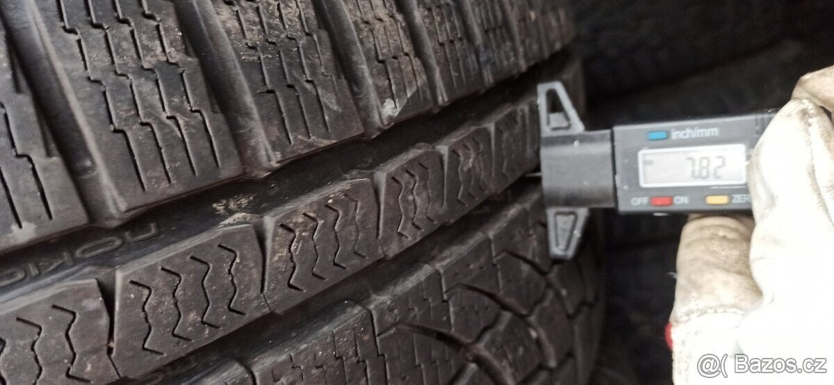 17´´ Zimni 225/45 R17 5x114,3 - 4