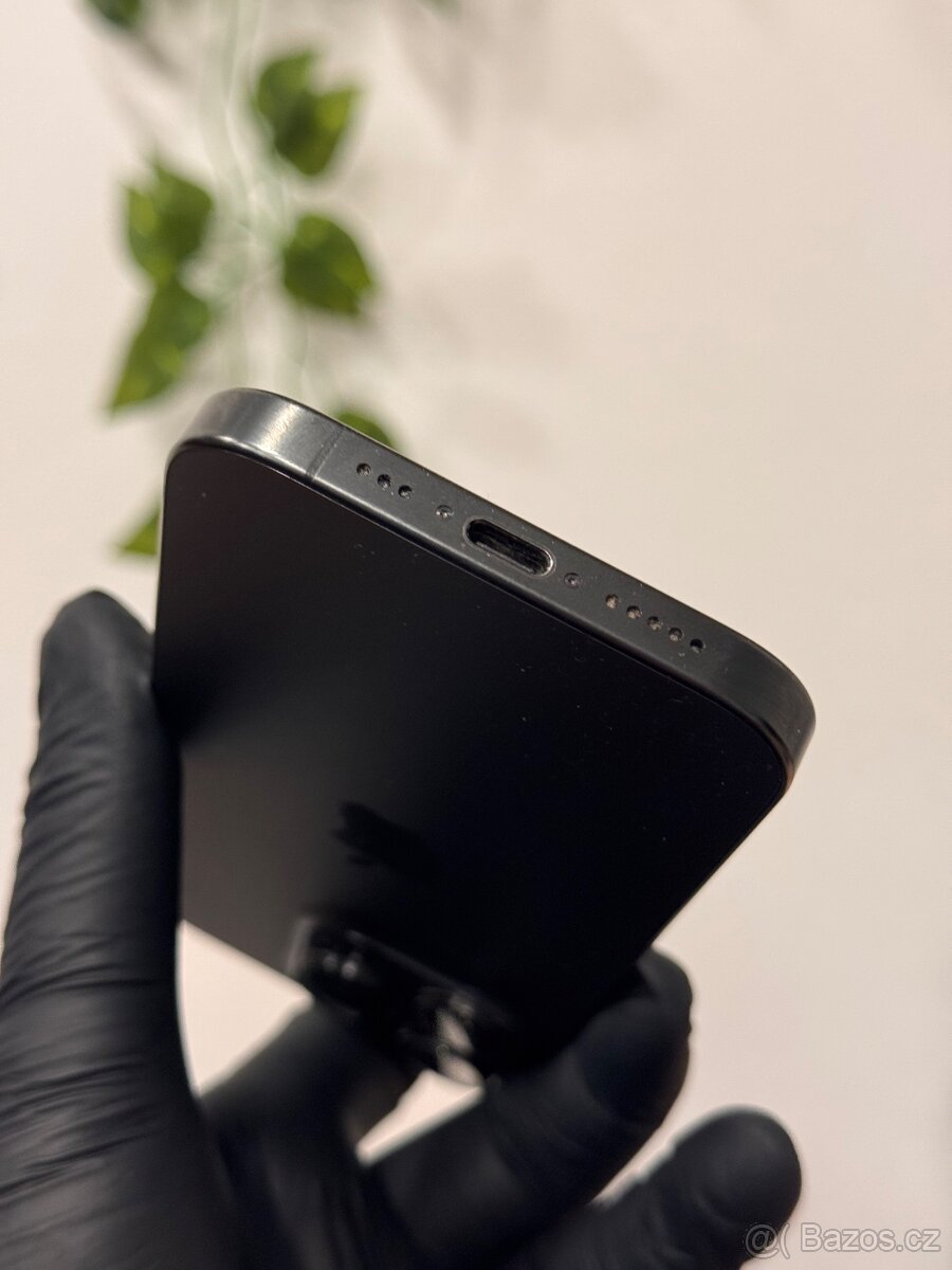 iPhone 15 Pro 128GB černý - 4