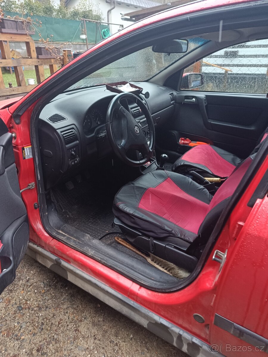 Prodej auta Opel Astra - 4