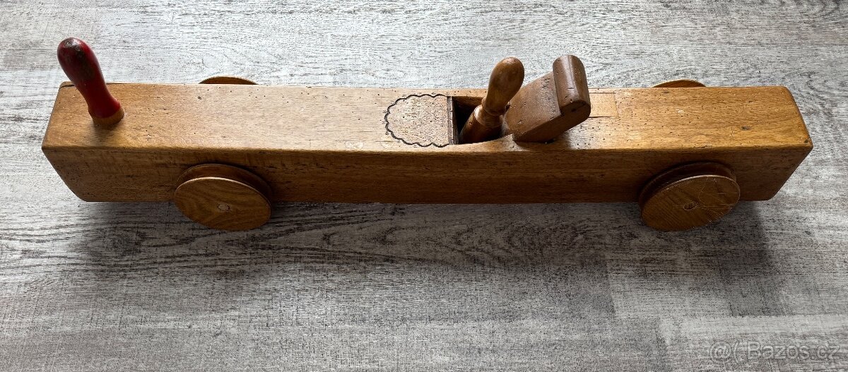 Hoblík jako model auta 73 cm - 4