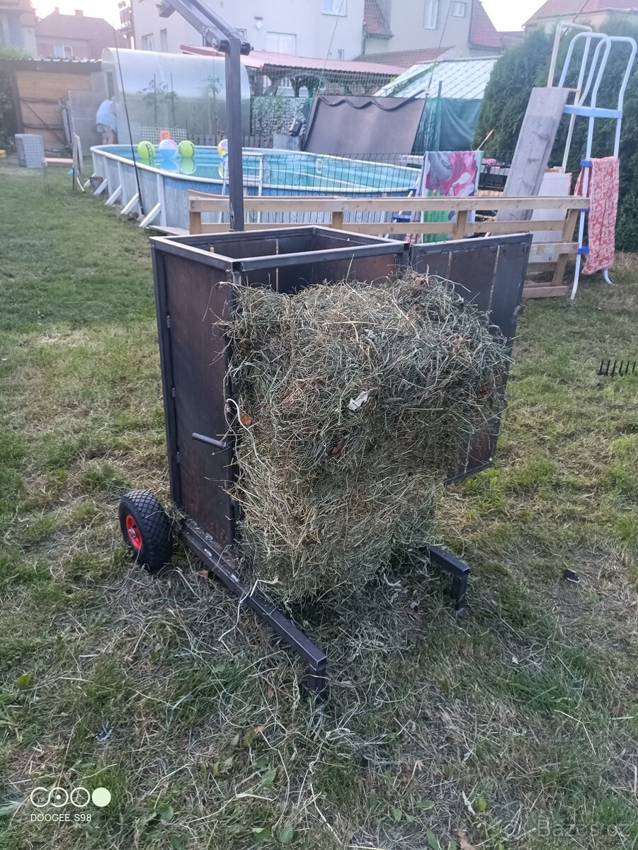 Ruční lis na seno a slámu na hranaté balíky - 4