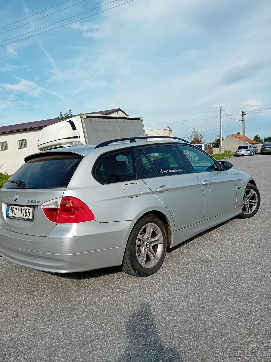 BMW E91 320D 120KW M47 - 4