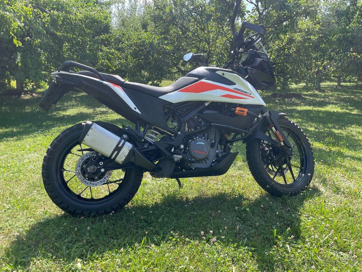 KTM 390 adventure, rok 2021