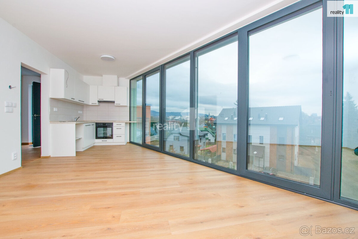 Pronájem bytu 2+kk, 55 m2 Liberec - 4