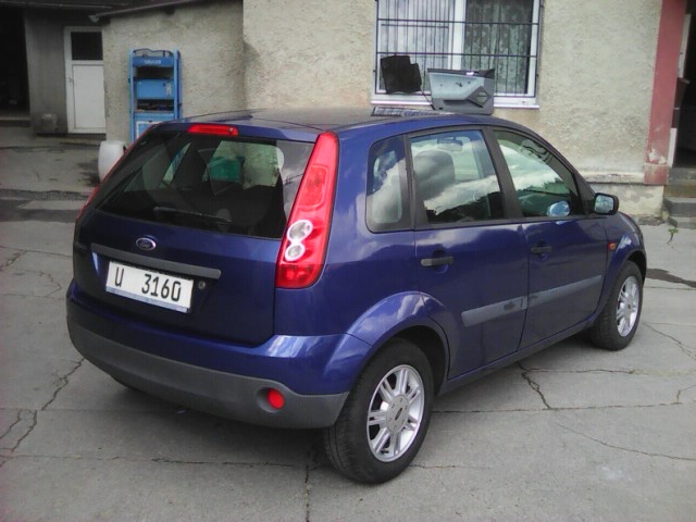 ford fiesta 1.4,59kw,r.v.9-08,136000km. - 4