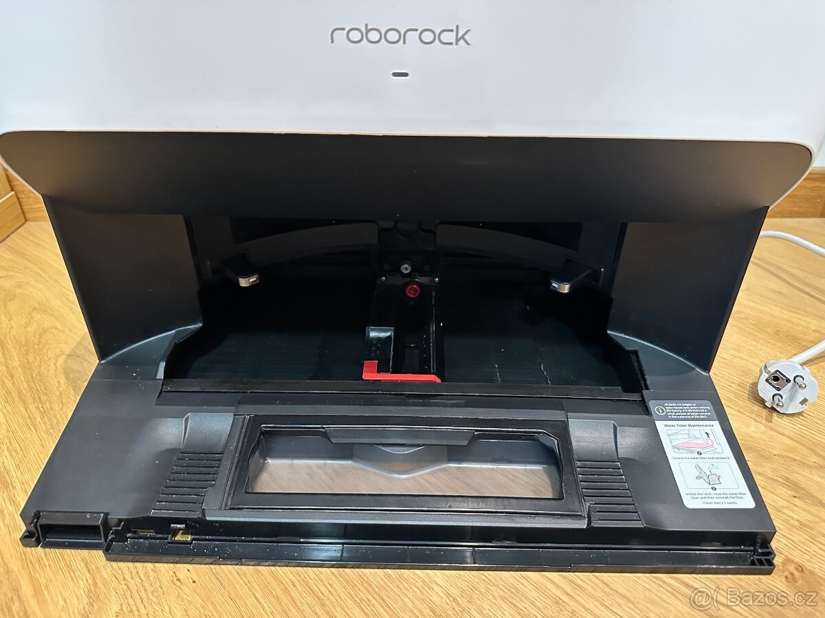 Roborock S7 Max Ultra – perfektní stav + spotřební materiál - 4