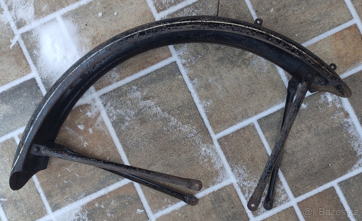 ČZ 98 předválečná - přední blatník - 4