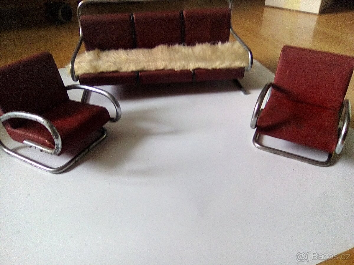 Prvorepublikový nábyteček pro panenky - 4