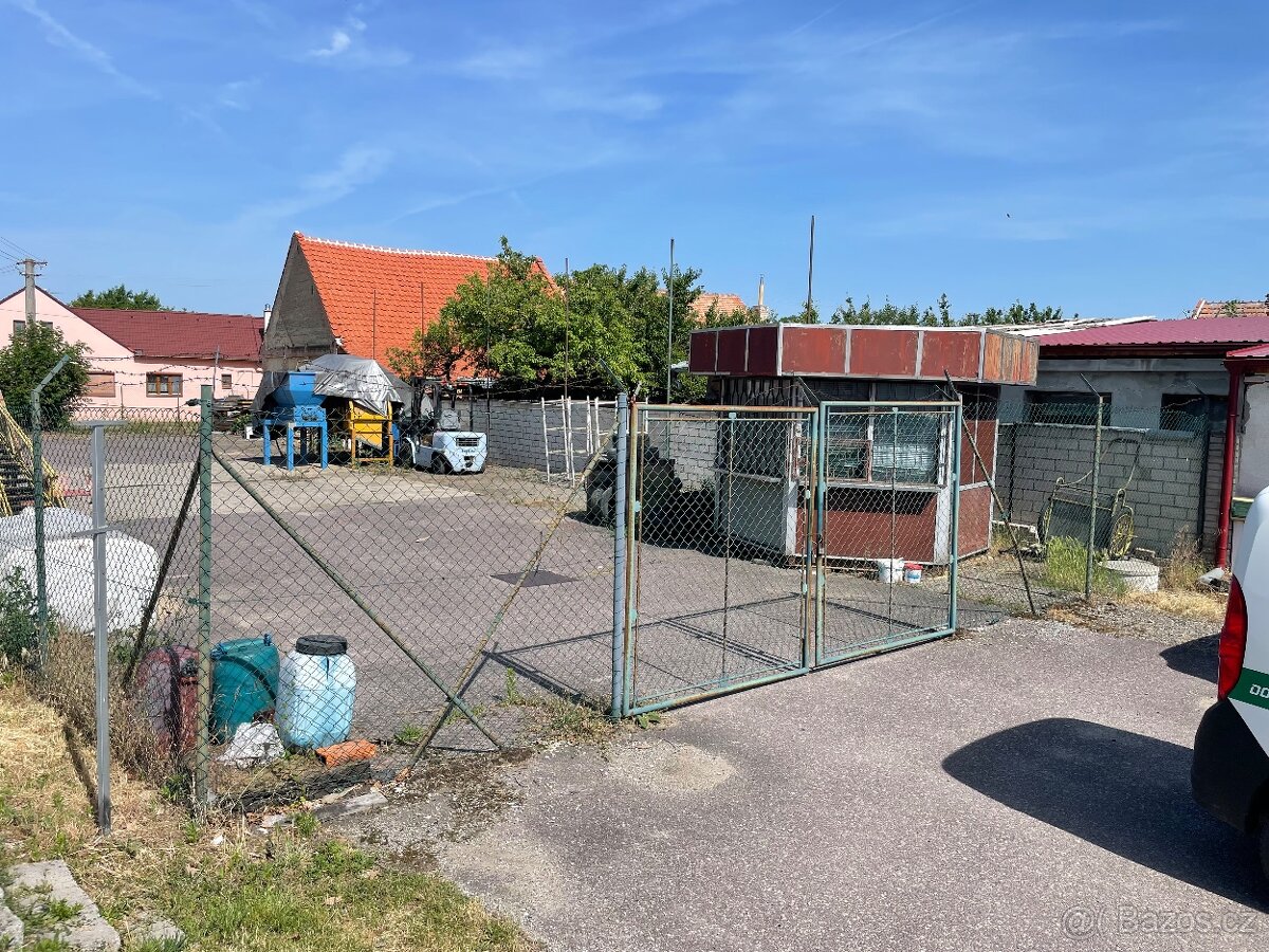 Oplocení plotové brány - 4