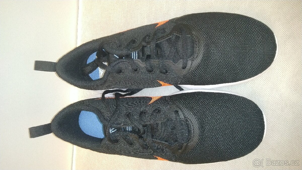 Tenisky Nike Flex 42 - 4