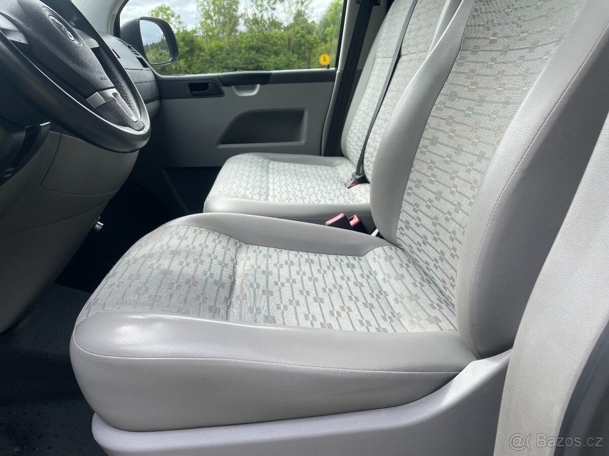 VW Transporter 103kw T5 LONG 2.0 TDI Caravelle Multivan - 4