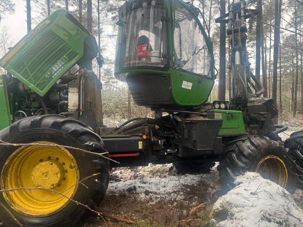 Harvestor JOHN DEERE 1170E Eco III - 4