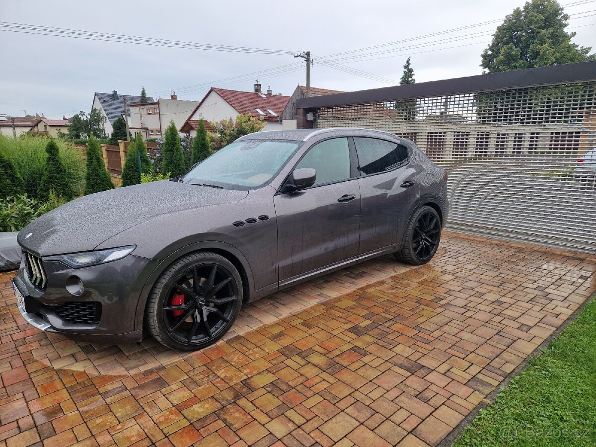 Maserati Levante 3.0 d 202 kW 2018 ,DPH - 4