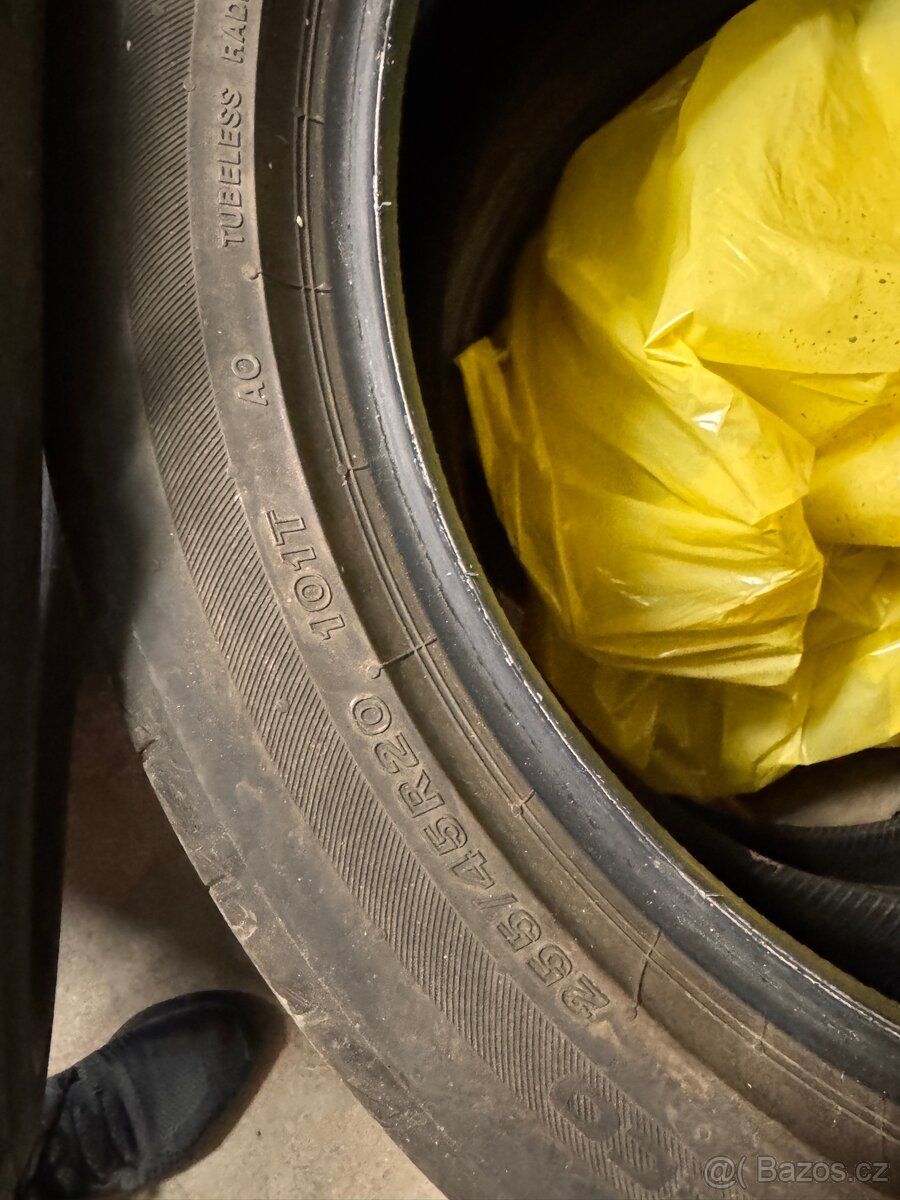 Pneu Bridgestone 235/50 R20 a 255/45 R20 na Škoda Enyaq - 4