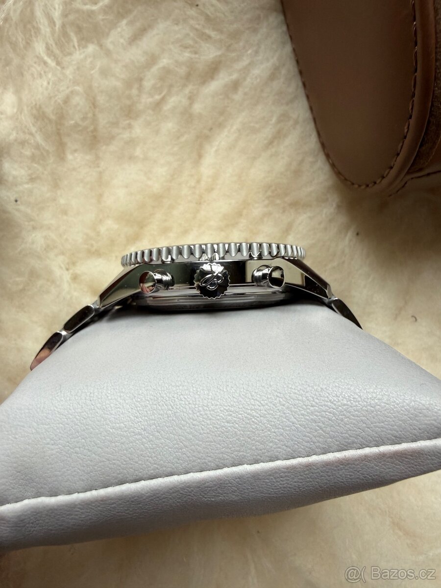 Breitling Navitimer GMT Chronograph 48mm - 4