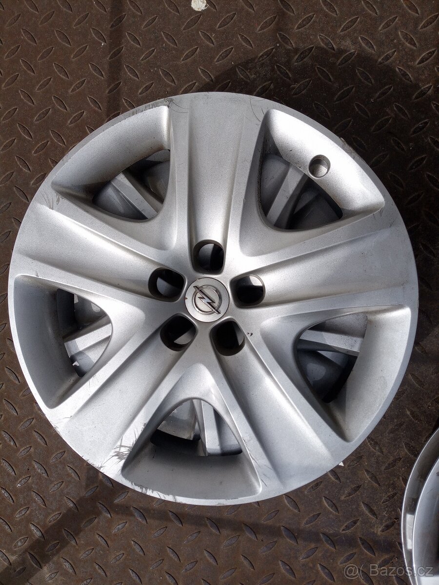 3ks originálních poklic Opel 17' - 4