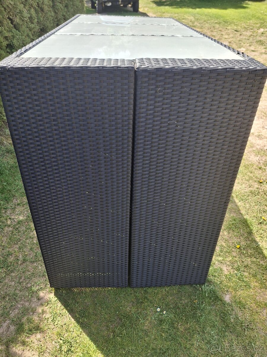 Ratanový barový stůl - 4
