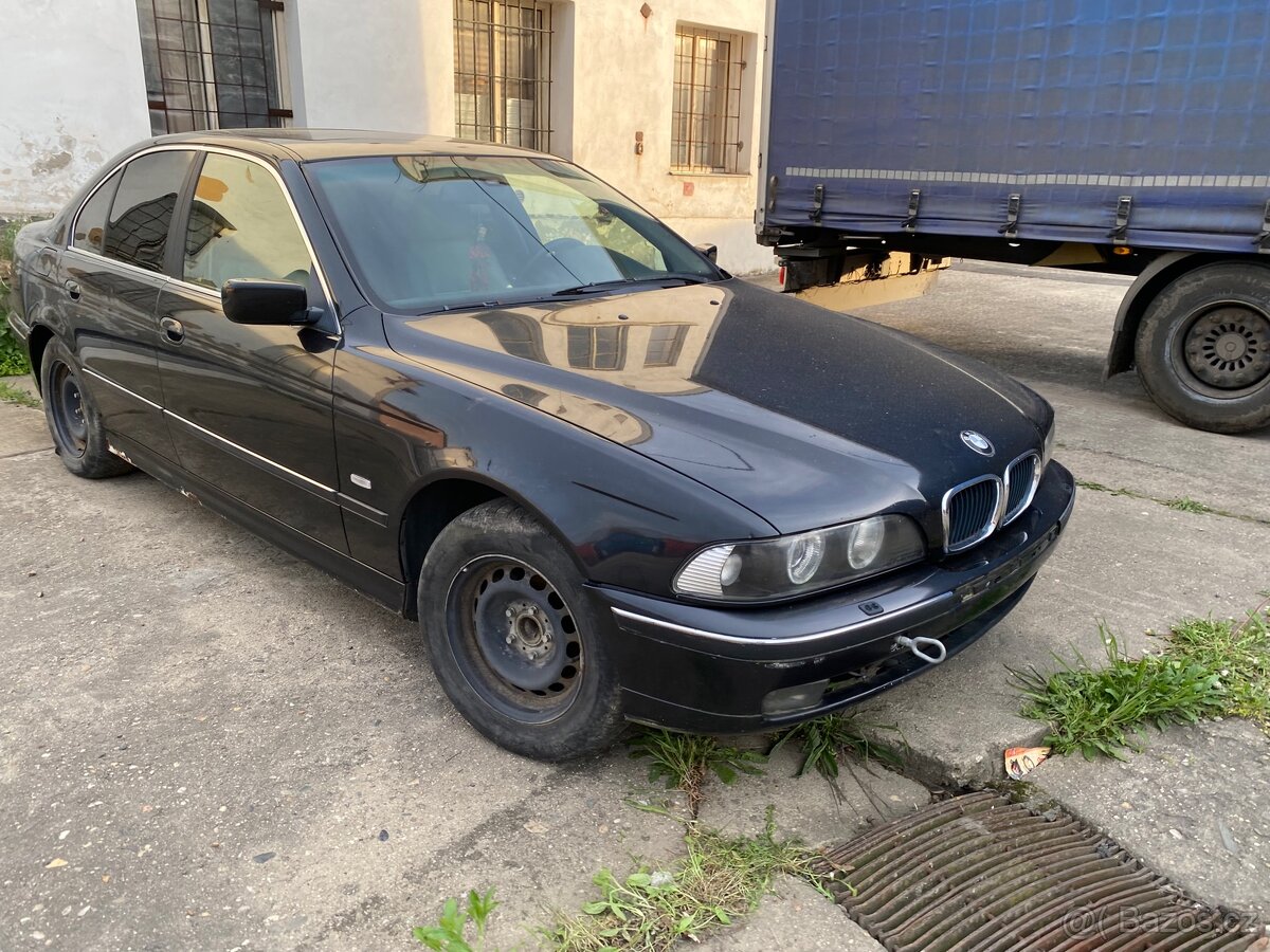 Bmw e39 528i individual - 4