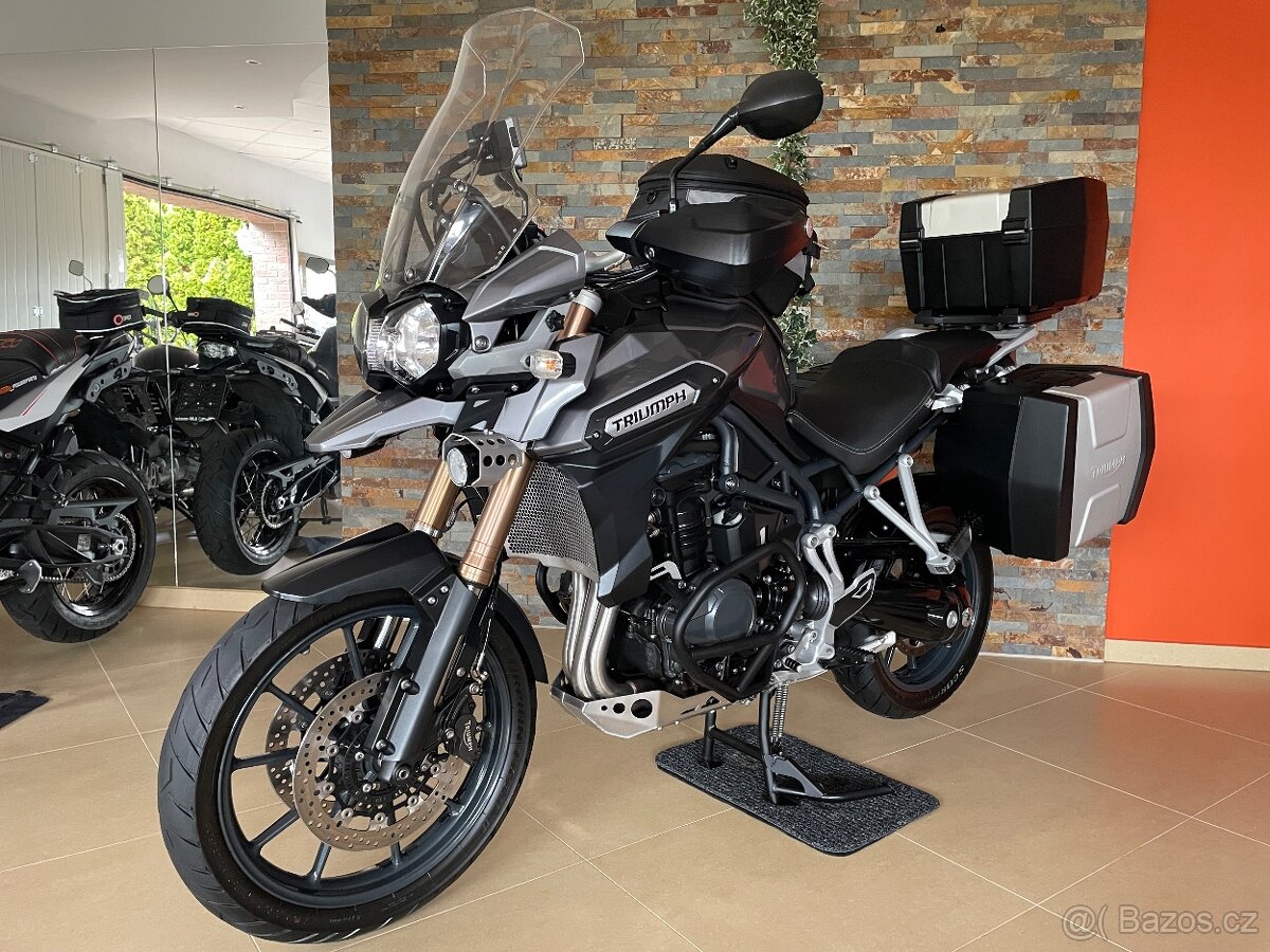 Triumph Tiger 1200 Explorer, serv. historie, plná výbava, To