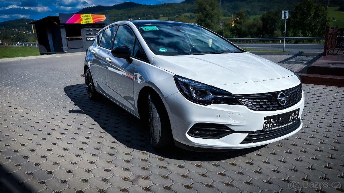 Opel Astra 1.2 Turbo, 107 kW, r. v. 2020 - 4