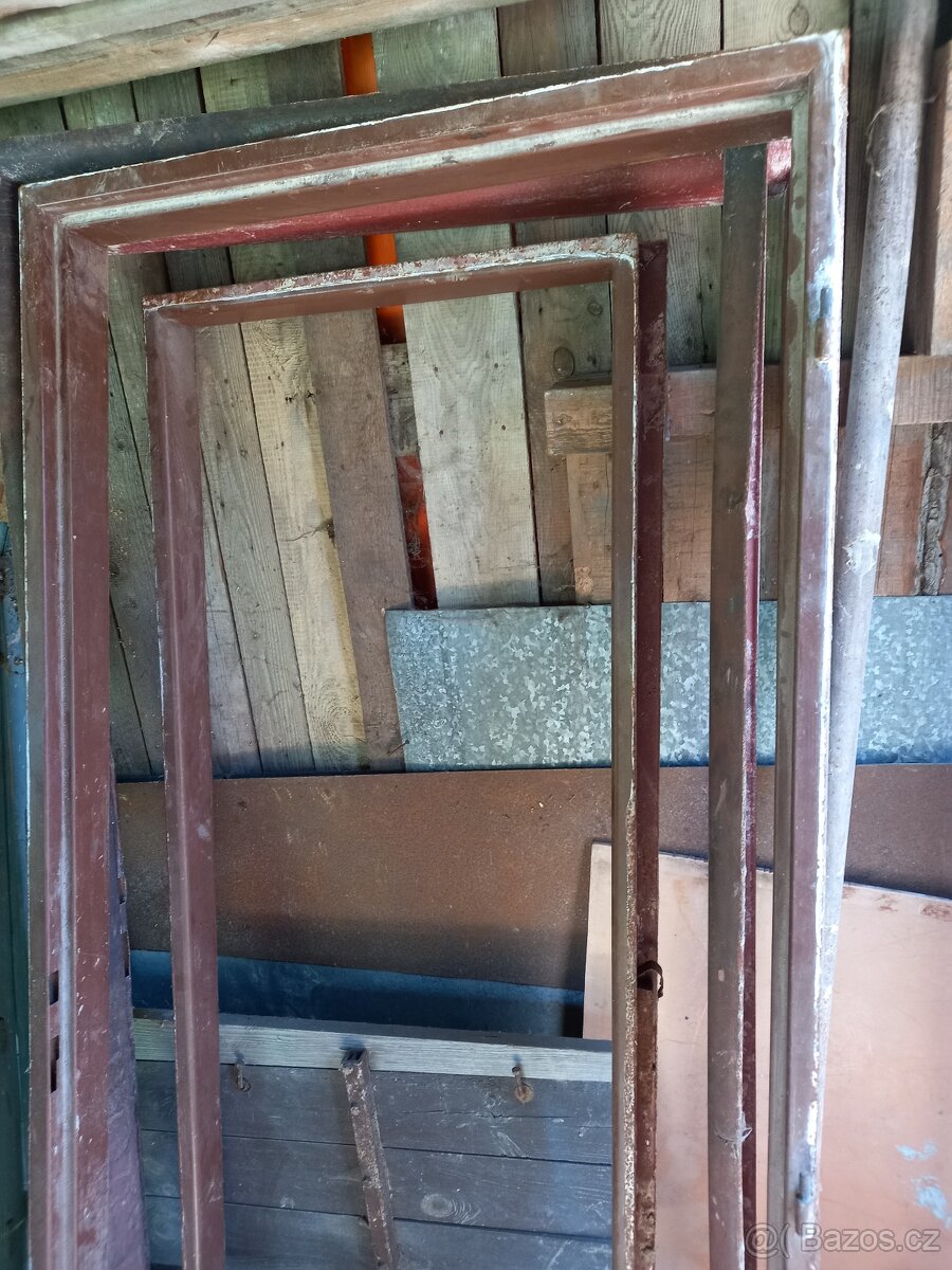 Zarubně( futra) železná 80P, 90P - 4