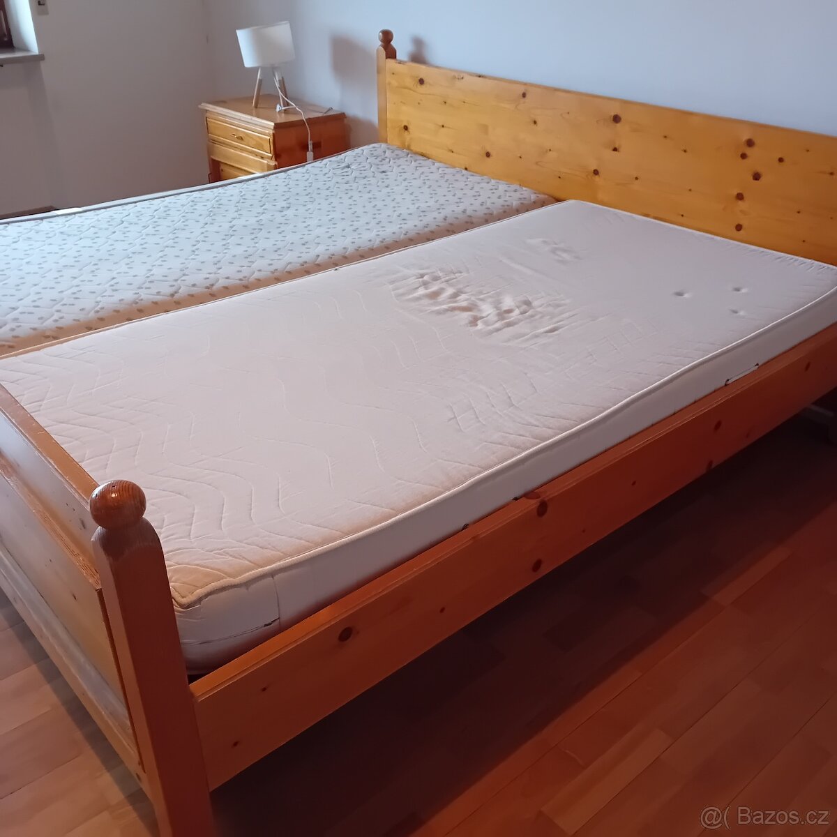 Manželská postel "masiv - 4