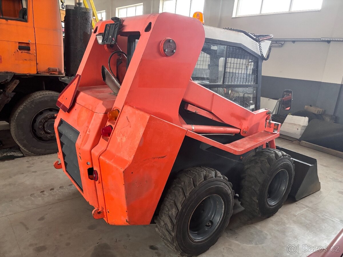 LOCUST L903 + LOCUST PALETOVÉ VIDLE - 4