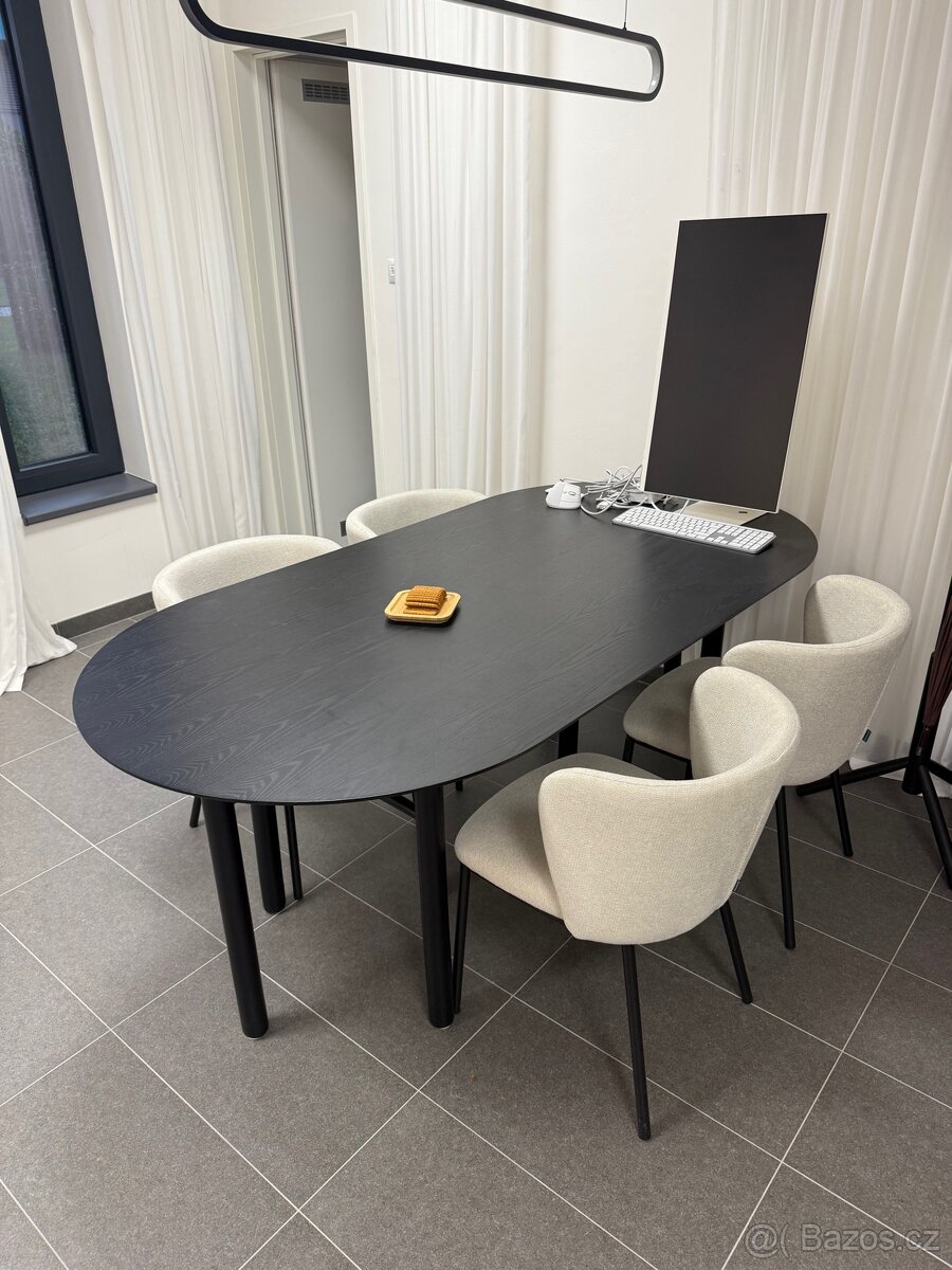 Černý jasanový stůl - 200x100 - 4