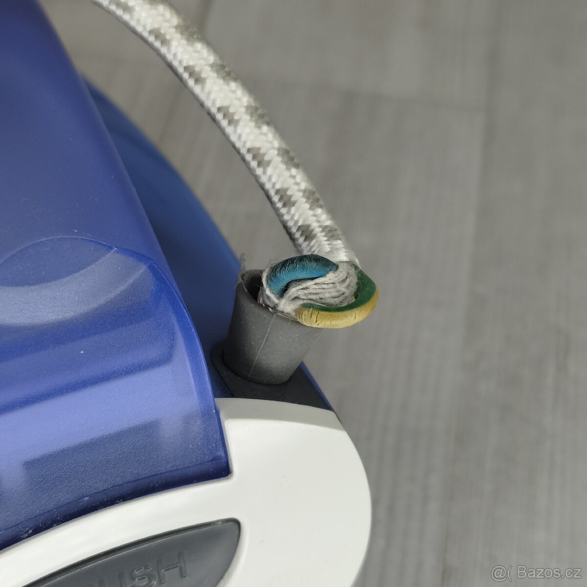 Malinká cestovní žehlička Fagor - 4