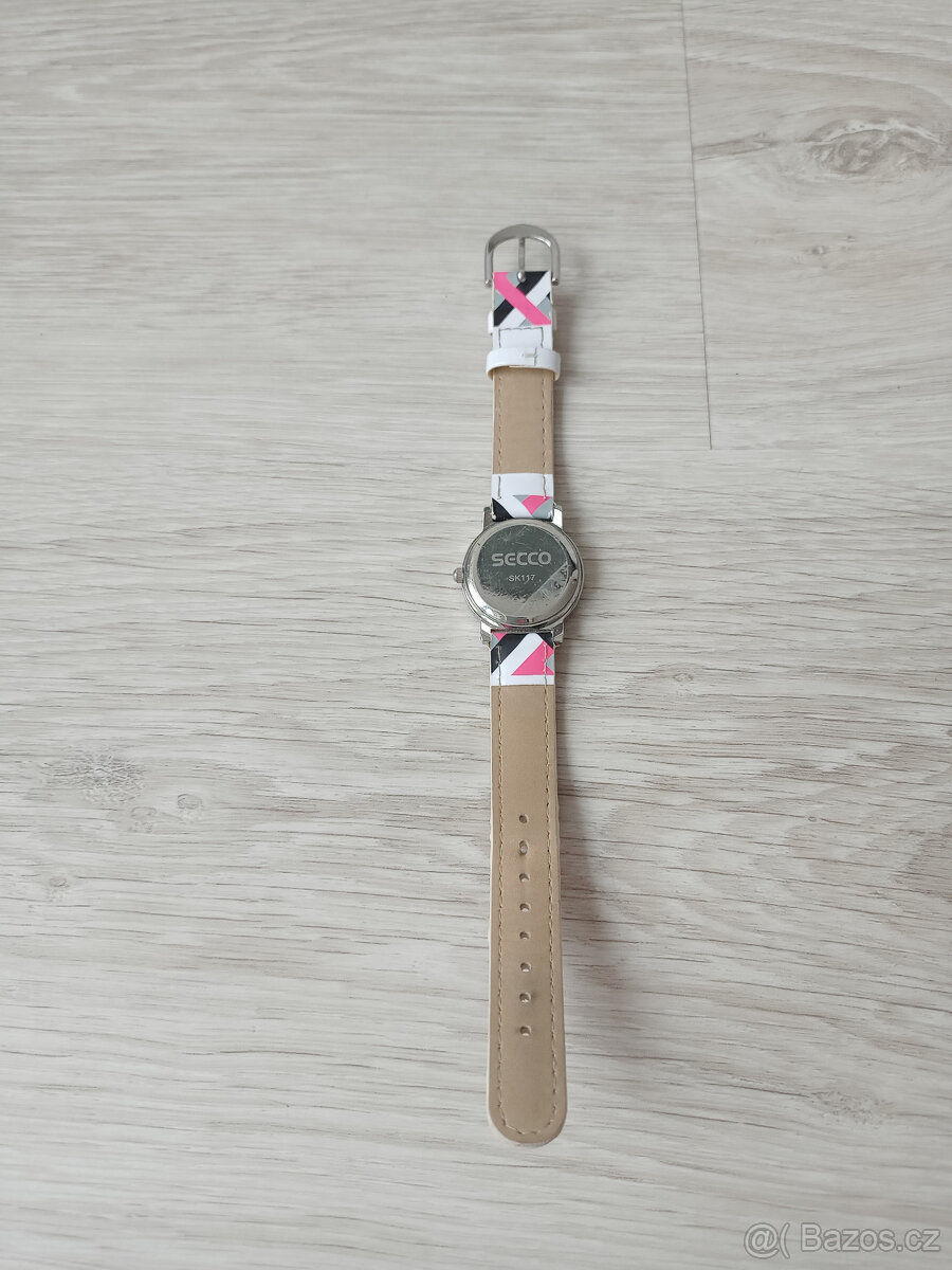 Skoro nové dámské/dívčí hodinky - 4