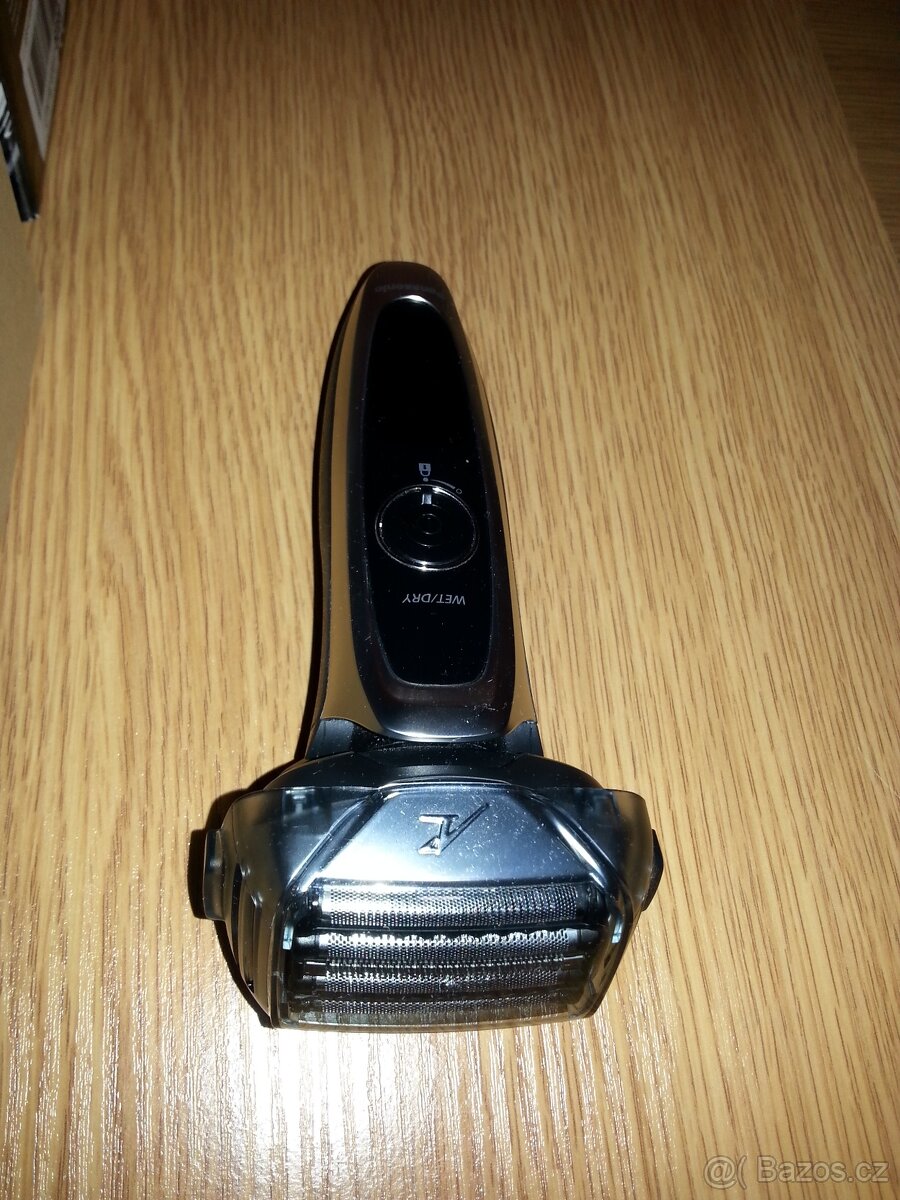 Holicí strojek PANASONIC ES-LV65 - 4