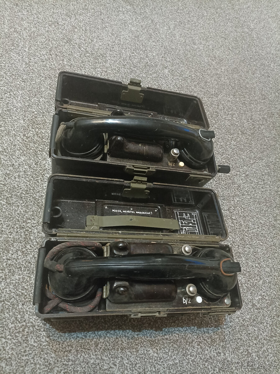 2x starý retro polní telefon (vojenský telefon) - 4