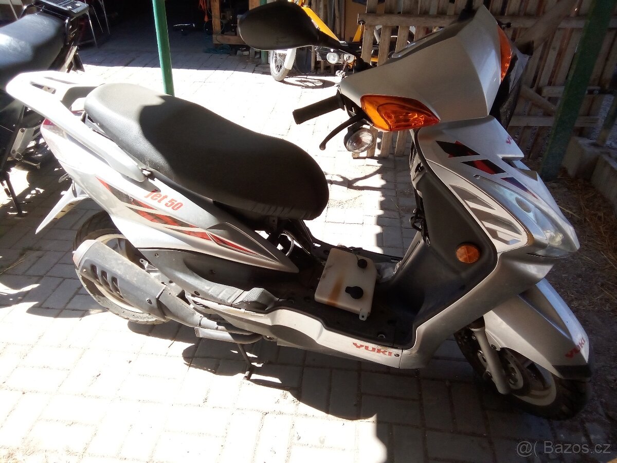 Yuki JET 50 - 4